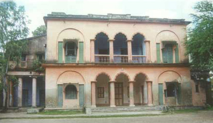 BACK VIEW OF OLD BUILDING